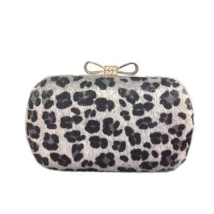 Pochette léopard noeud.
